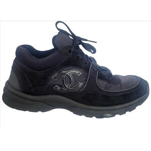 Chanel REV Classic Black Nylon Suede Women Sneaker Size US 9 / EU 39